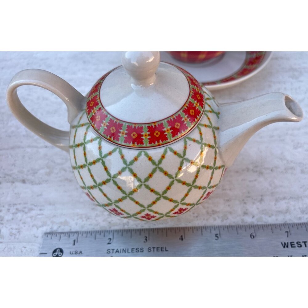 Harry & David 3 Piece Teapot & Cup Set Ceramic Red & Green Floral Plaid - Picture 5 of 13